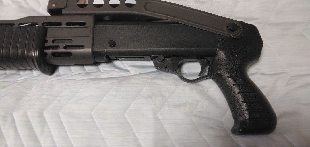 東京マルイ SPAS12 メタルストックバージョン