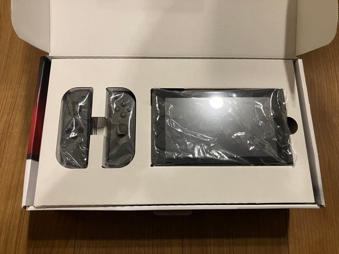 美品 Nintendo Switch 本体 グレー 付属品完備　スイッチ本体