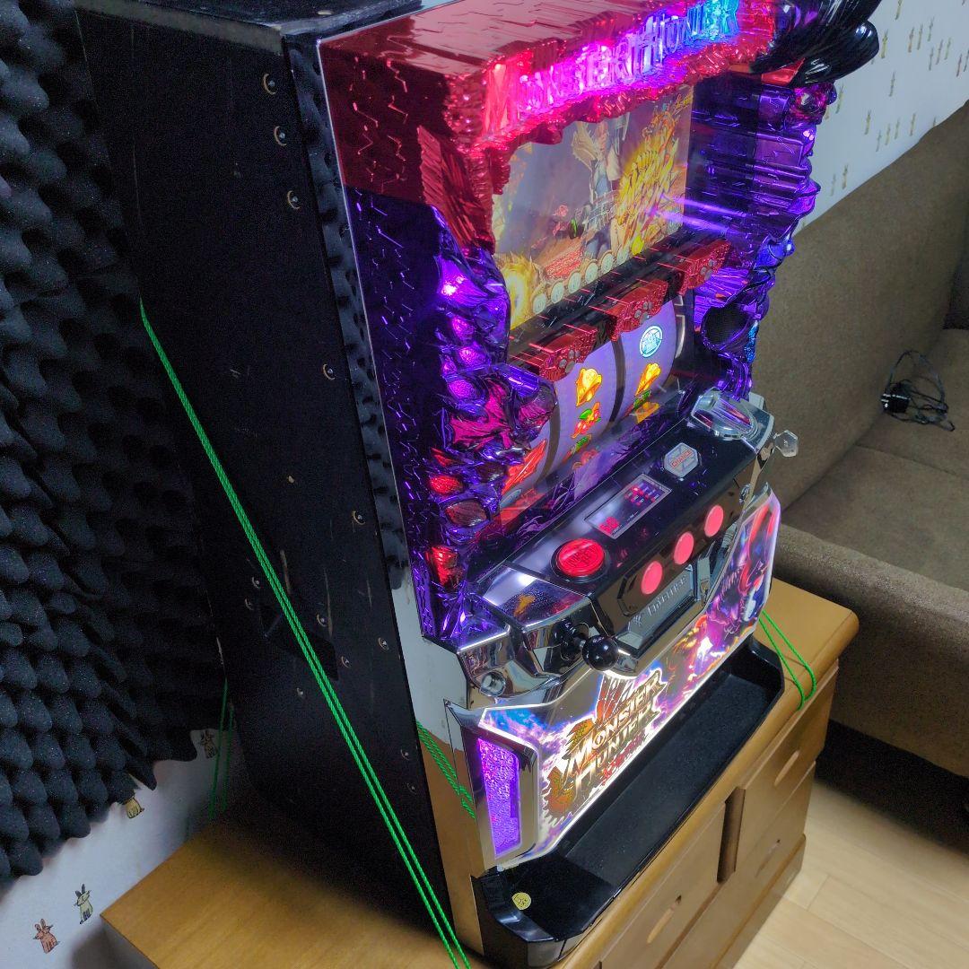 【送料込み】家庭用　パチスロ 実機 モンスターハンター狂竜戦線