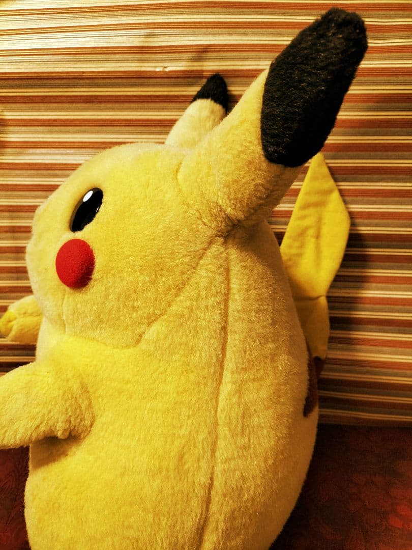 初代　身長（40cm) 希少 ピカチュウぬいぐるみ大