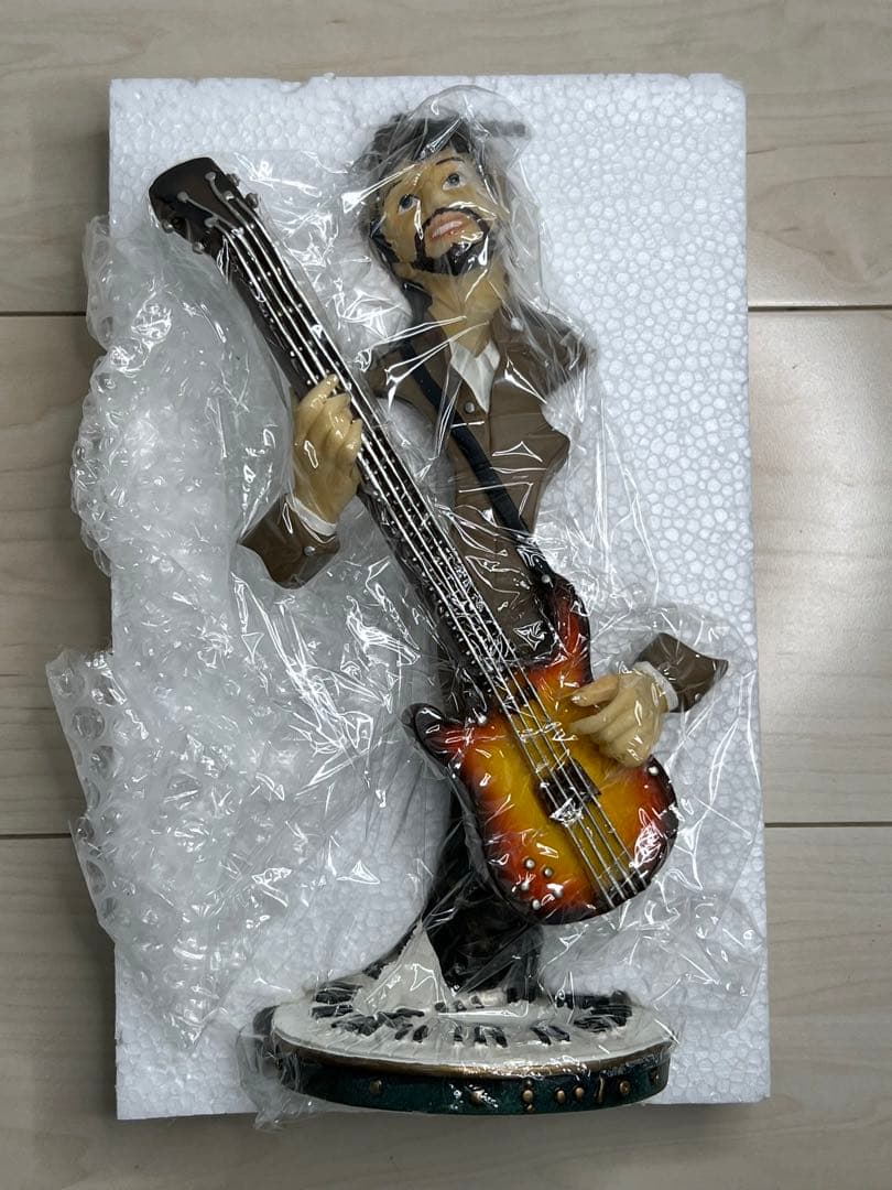 値下げしました‼️ビートルズ風Beatlesフィギュア人形置物スタチュー箱付き