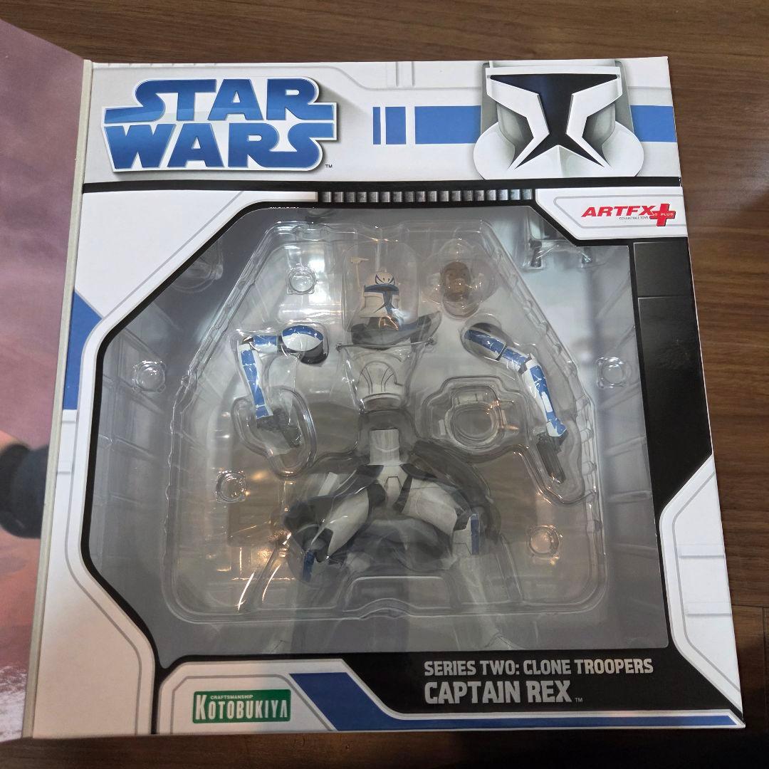 【新品未開封】スター・ウォーズ ARTFX+ フィギュア
