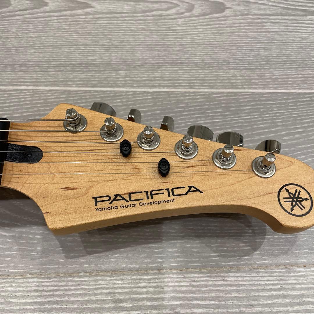 Yamaha PACIFICA レッドエレキギター