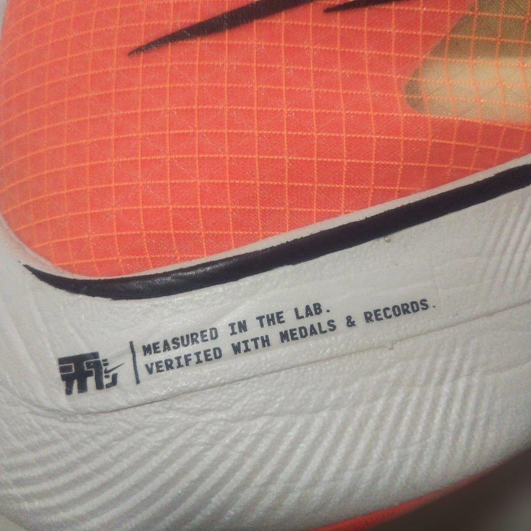 未使用⬛️NIKE ZOOMX VAPORFLY NEXT% HKNE27.5