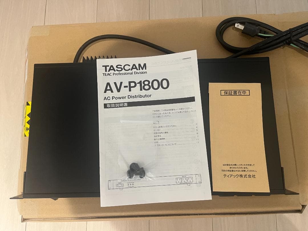 配信機器・PA機器・レコーディング機器 TASCAM AV-P1800