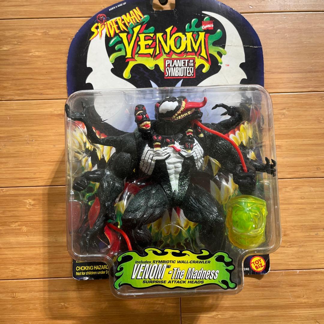 VENOM、SPIDER-MANフィギュア　セール中