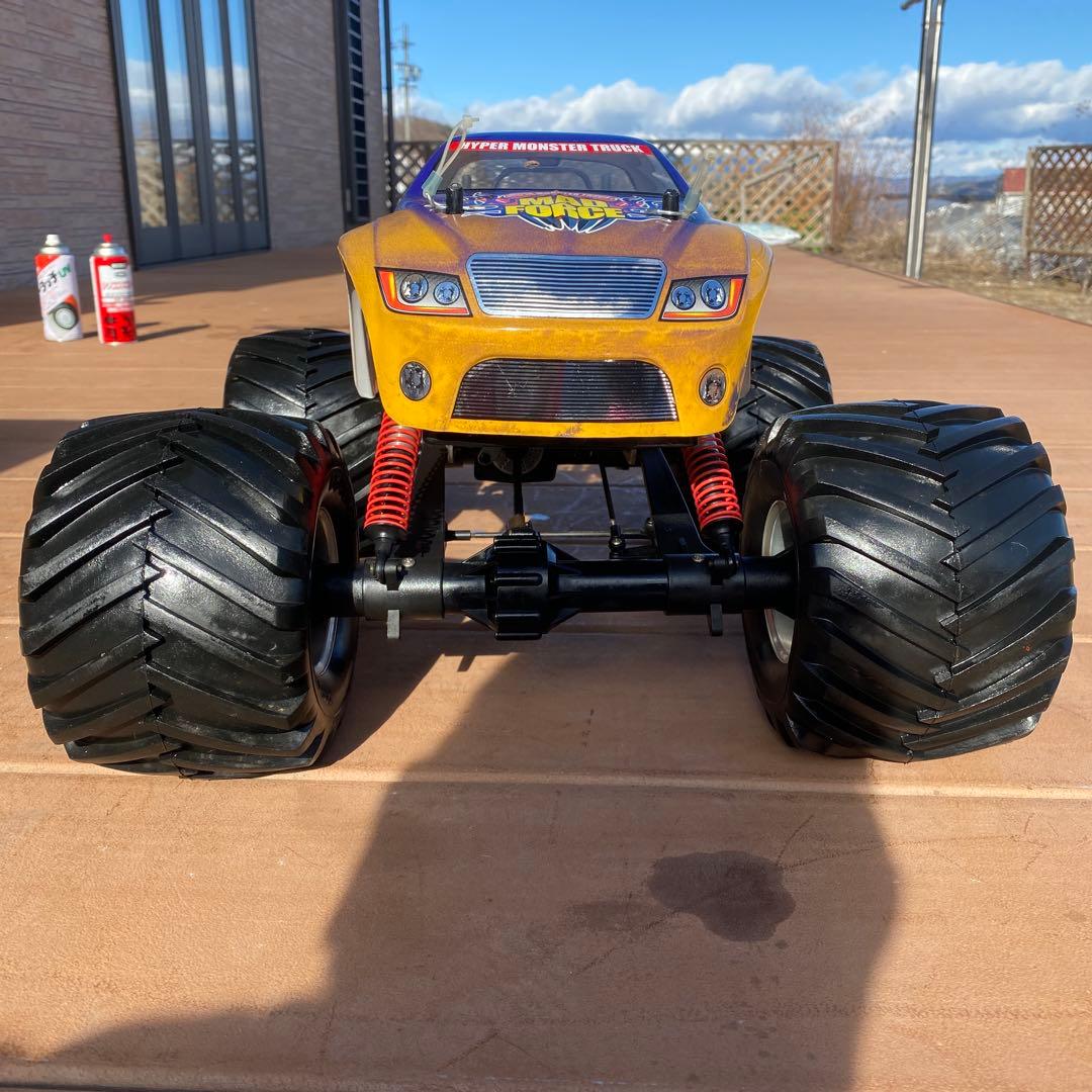 京商モンスタートラック4WDマッドフォースRCエンジン