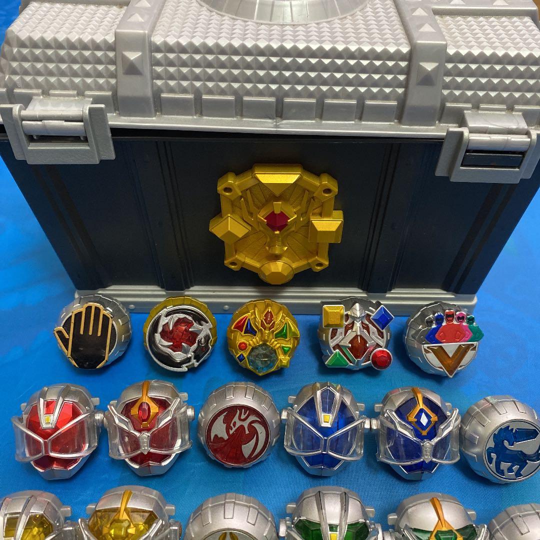 入手困難‼️仮面ライダーウィザードDXウィザードリングBOXウィザードリング37個