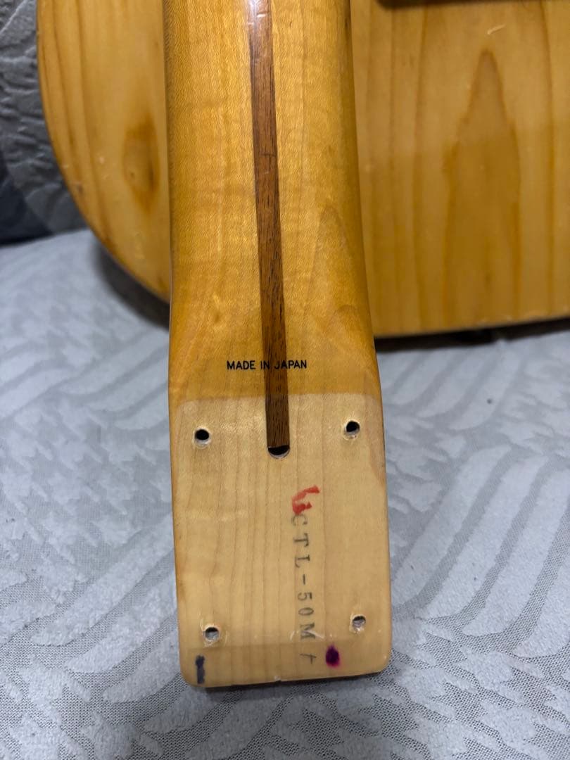 Fender JAPAN Telecaster Eシリアル ボディとネック