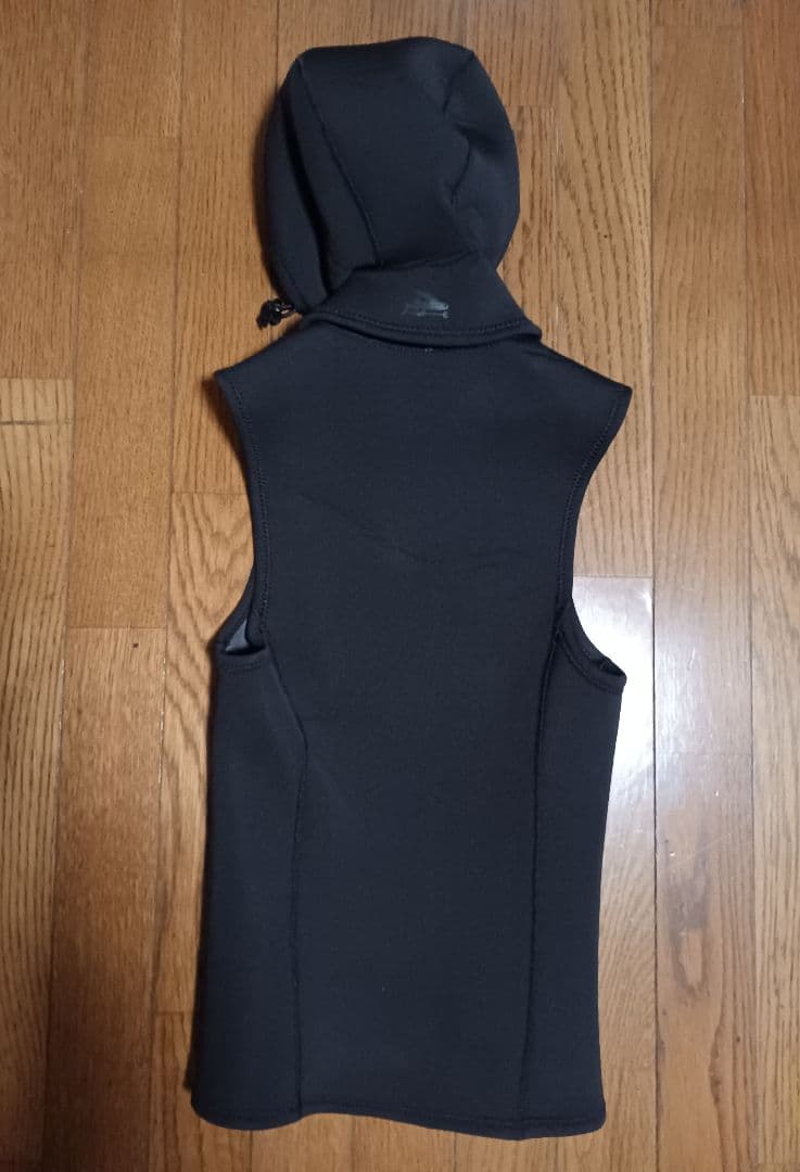 すぱむ　patagonia　パタゴニア　フード付きベスト　インナー　XS