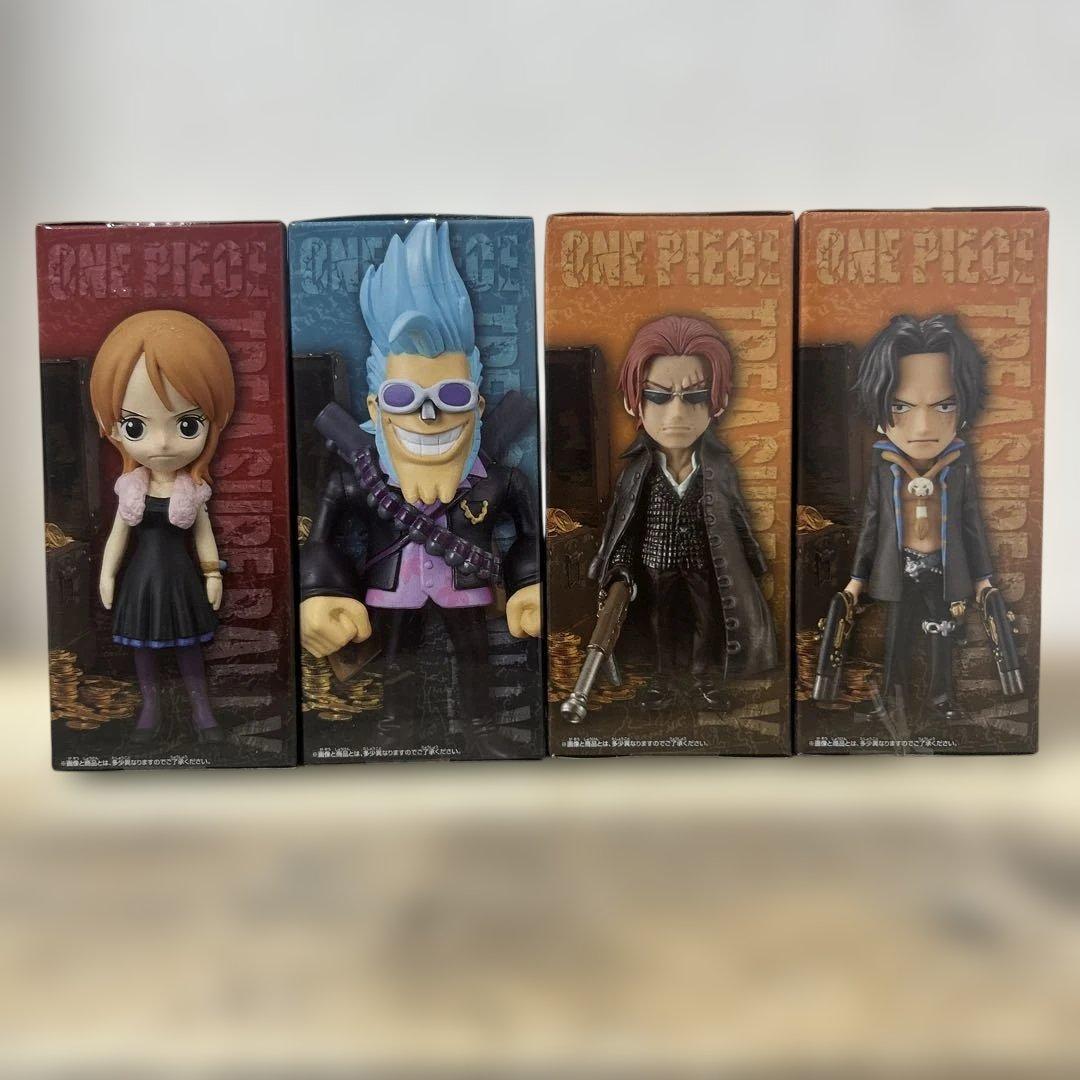 ワンピース　ストロングワールドワーコレフィギュア　8点セット