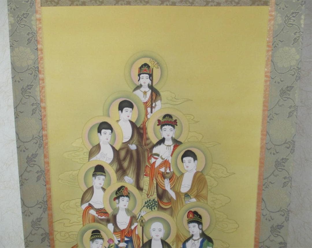 【保管品】掛軸 米谷旭秋『十三佛』絹本 共箱付 未使用 仏事用の掛け軸 廊7-1