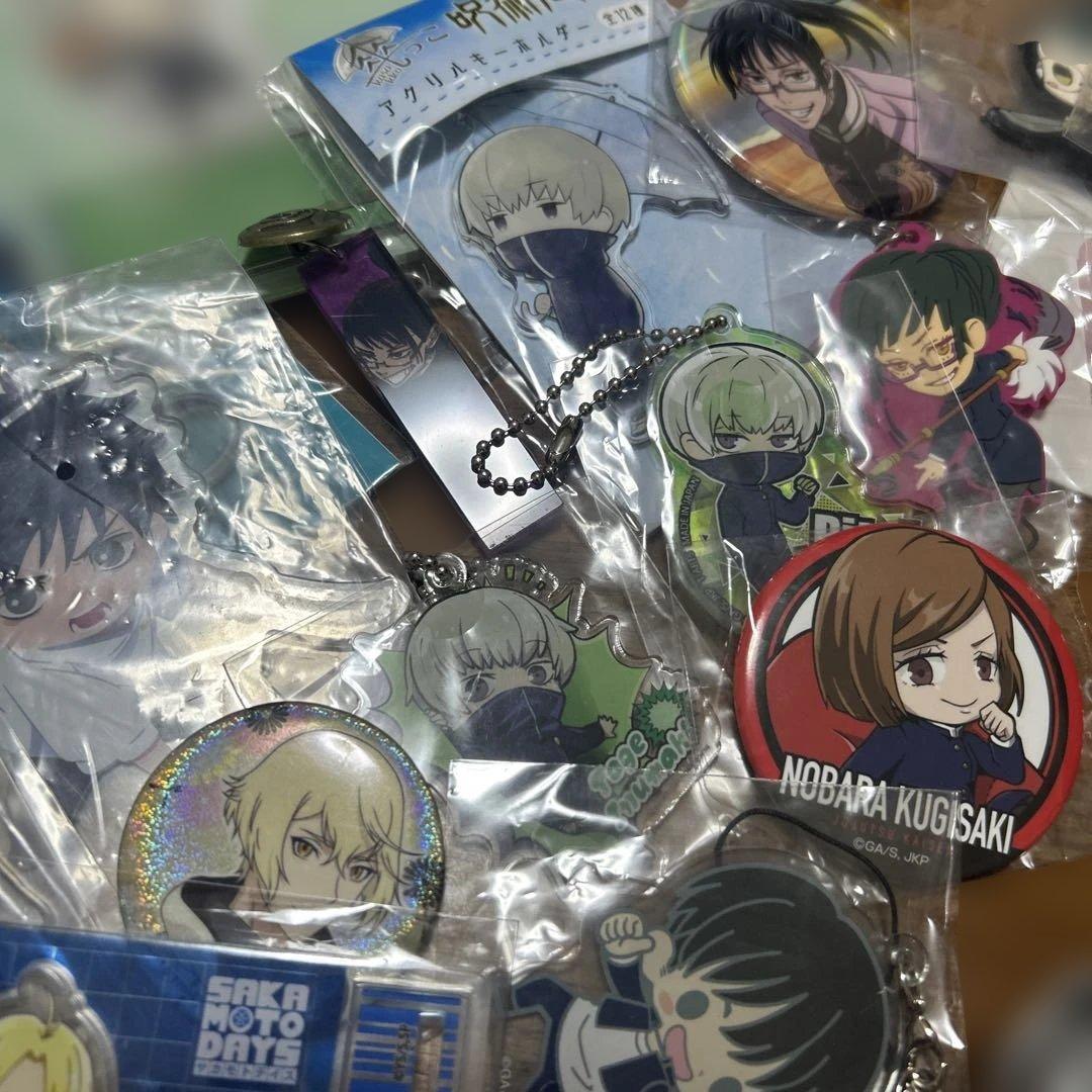 アニメグッズまとめ売り　108個