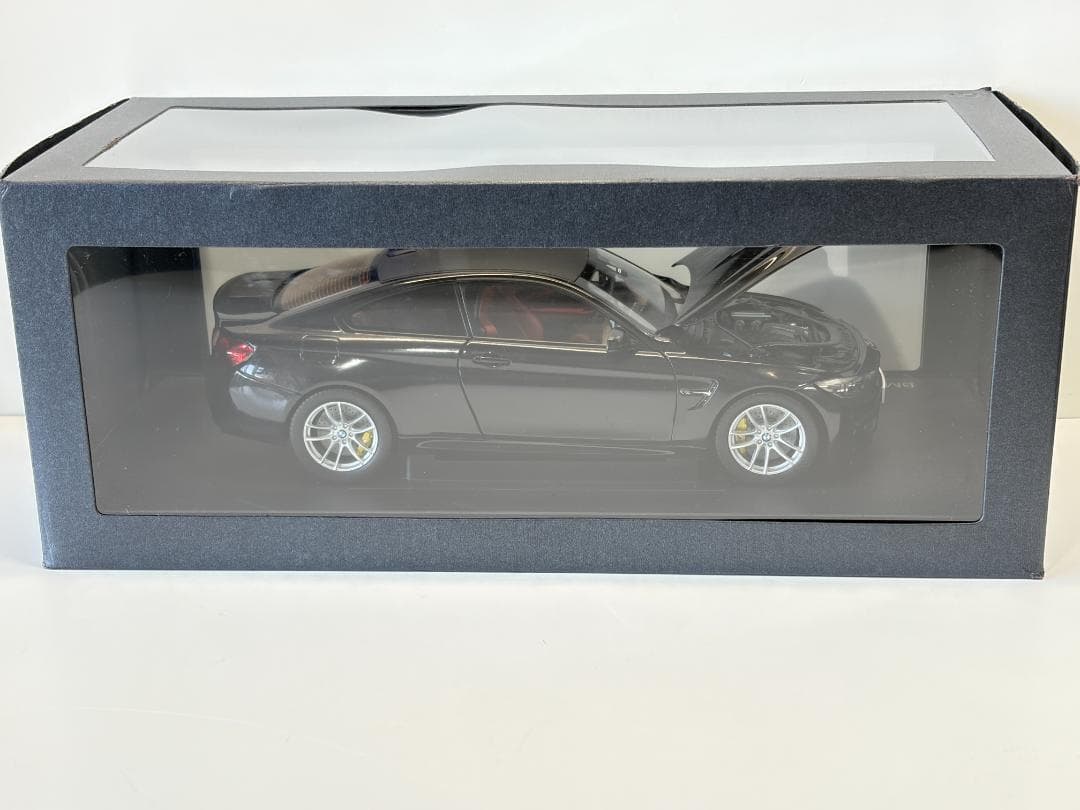 【希少美品】 M4 クーペ F82 1/18 特注モデル 黒 ブラック