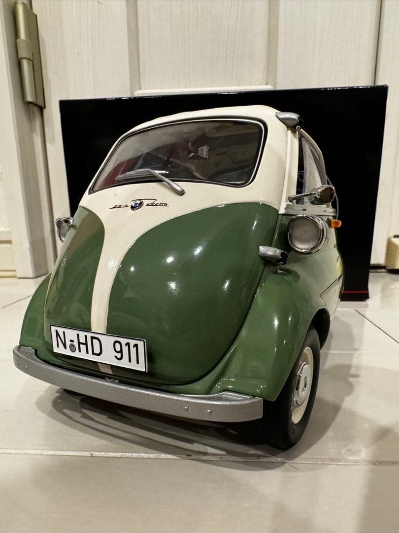 maroji  Isetta 250 ミニカー