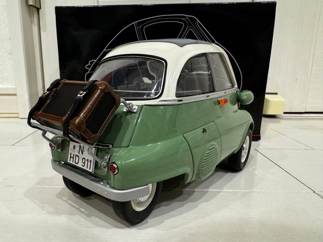 maroji  Isetta 250 ミニカー