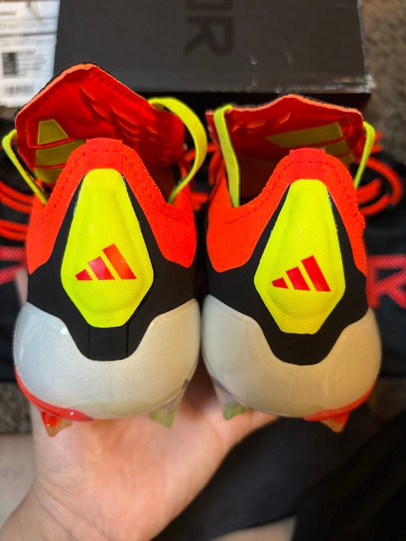 新品未使用⭐︎希少 adidas プレデター エリート FT FG 22.5cm
