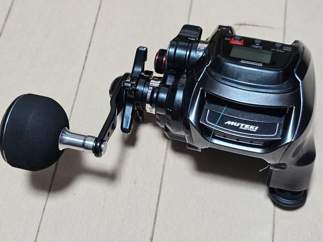 シマノ プレイズ 1000 右ハンドル 17モデル 電動リール 小中型