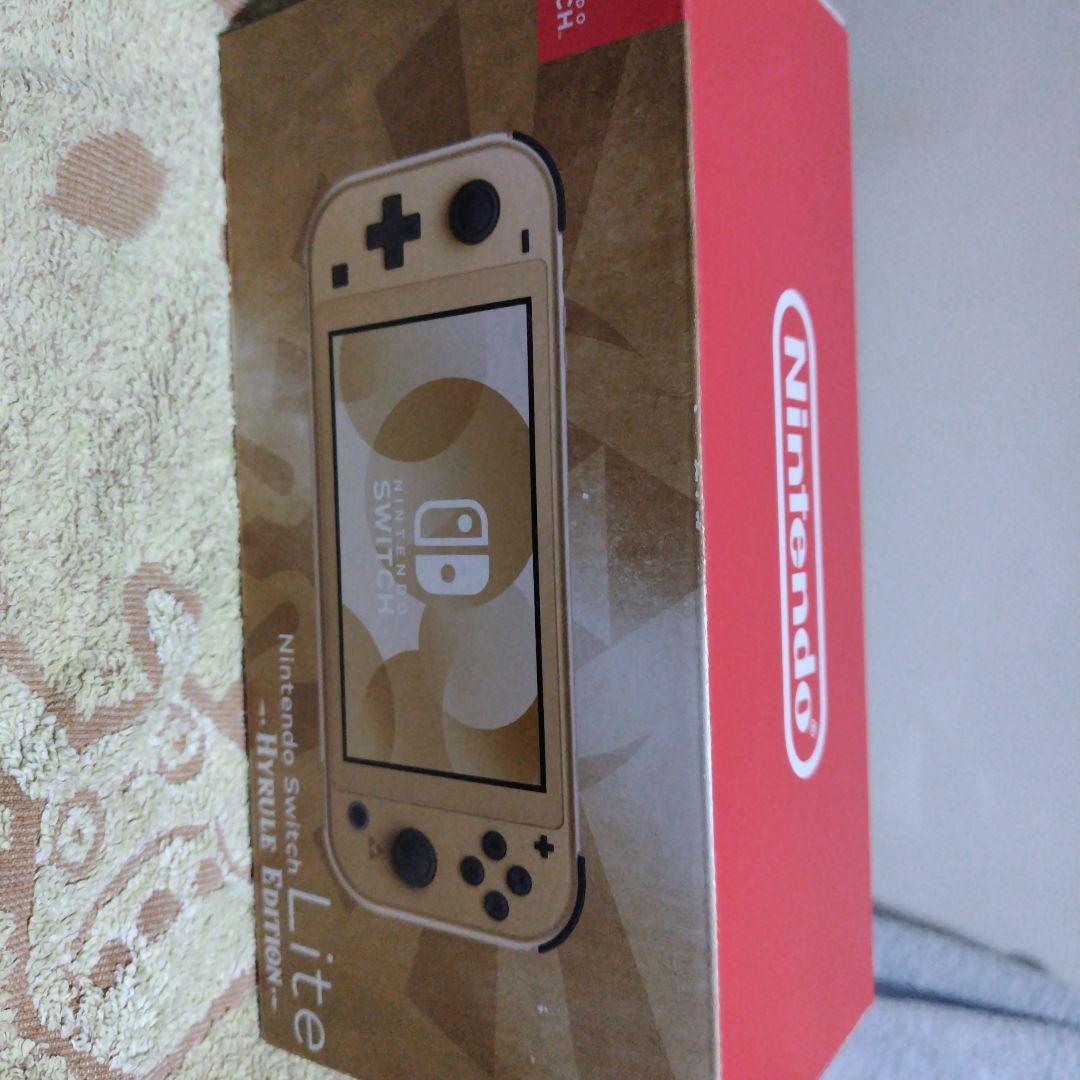 特別価格新品☆未開封Nintendo SwitchLightハイラルエディション