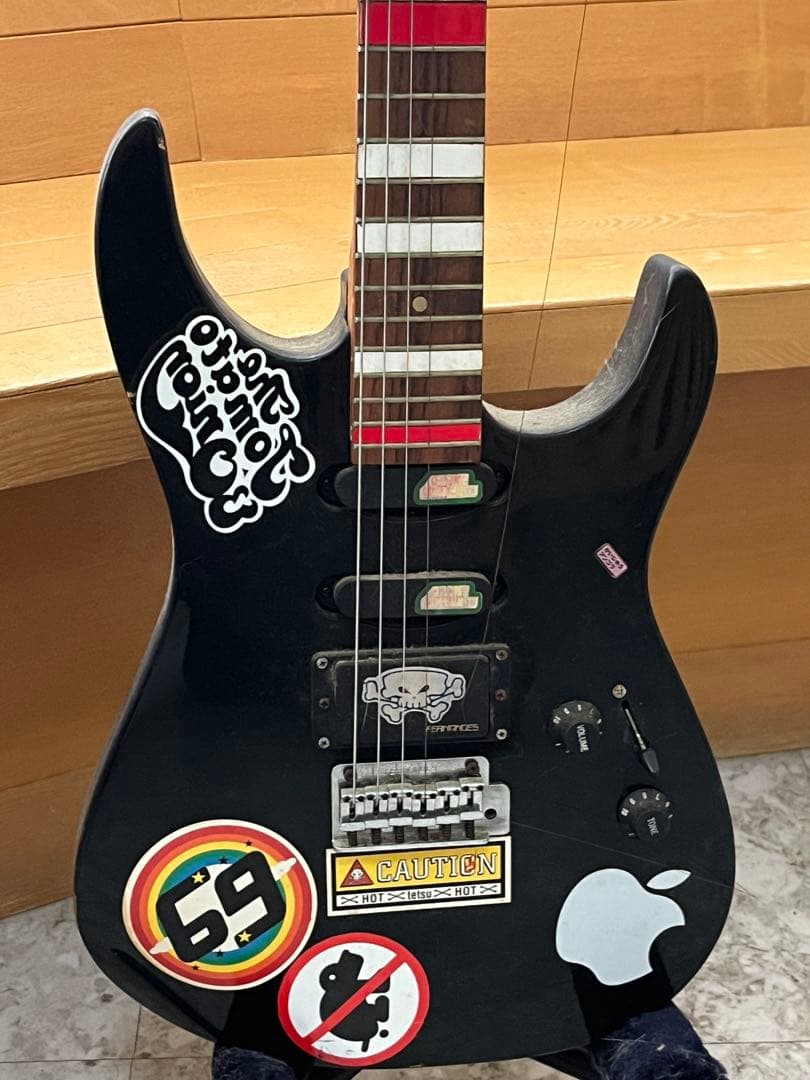 Fernandes エレキギター