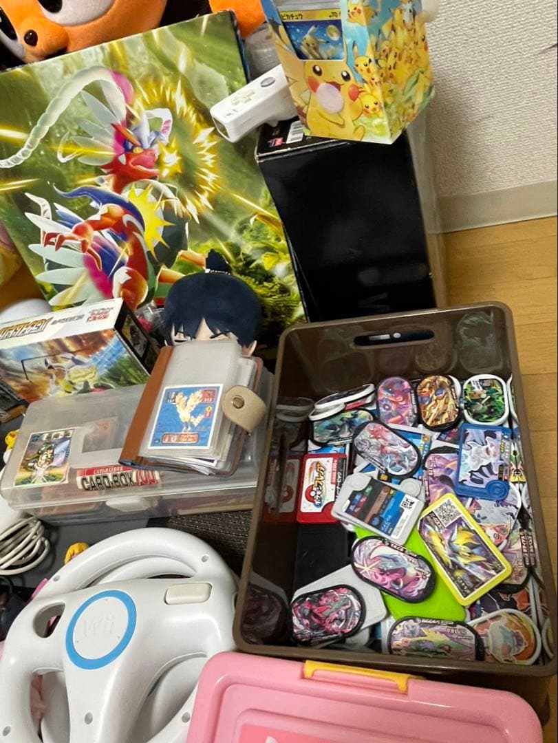 ゲーム機　カード　ぬいぐるみ　ポケモン　グッズ　など　まとめ売り