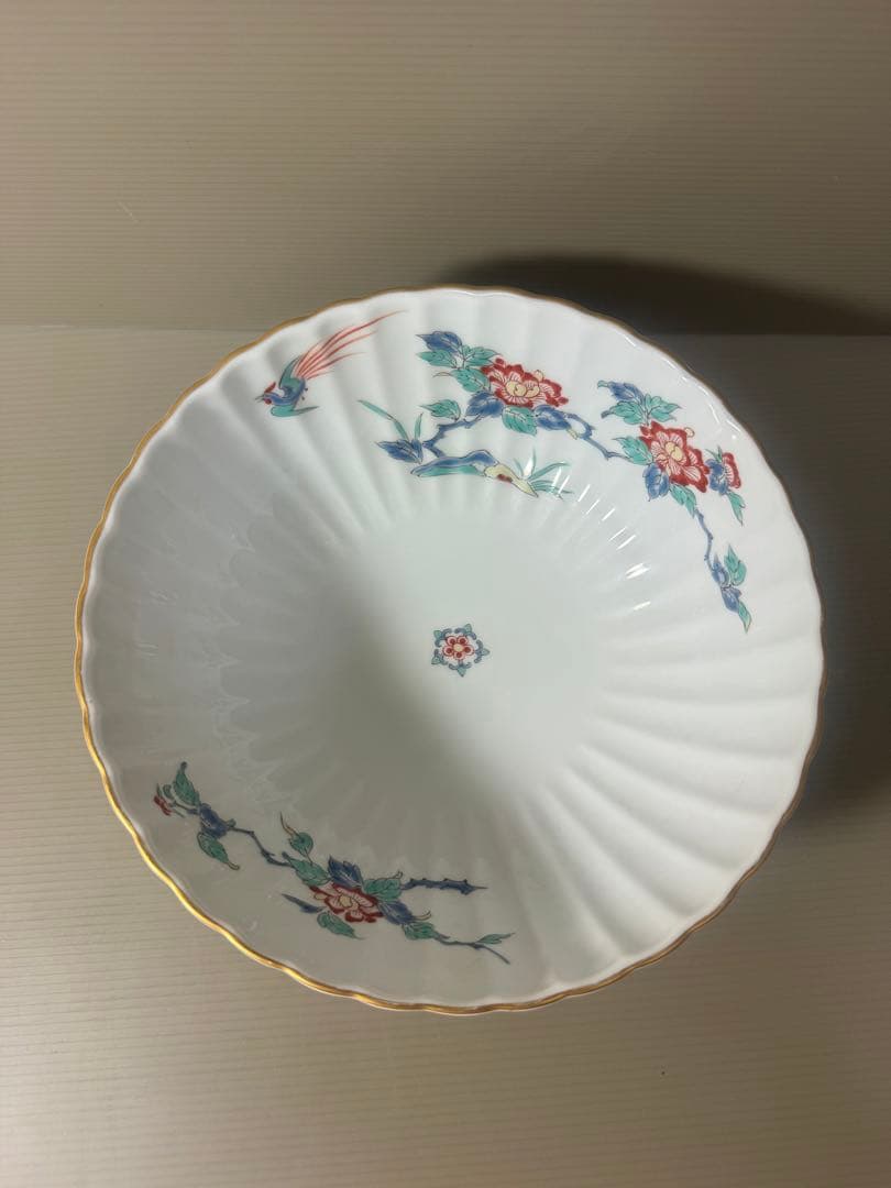 2114 有田焼　花鳥　金彩　大鉢