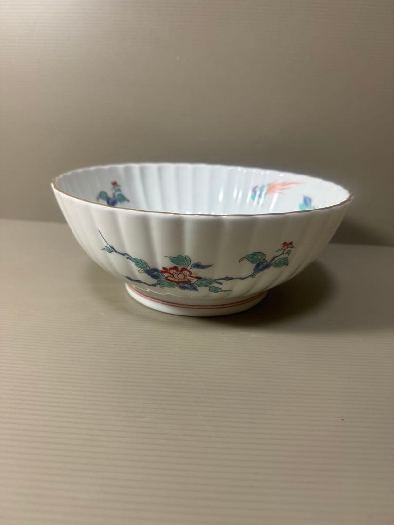 2114 有田焼　花鳥　金彩　大鉢