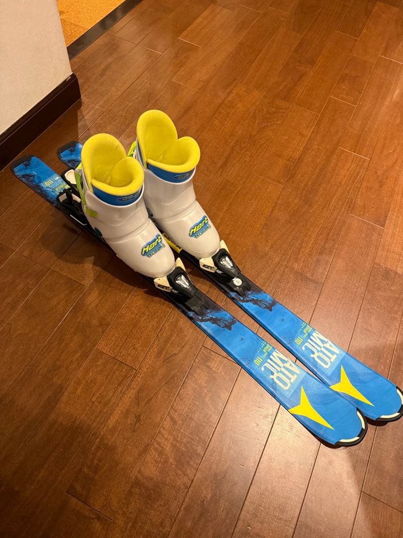 Atomic 110 cmスキー板とHARTブーツセット