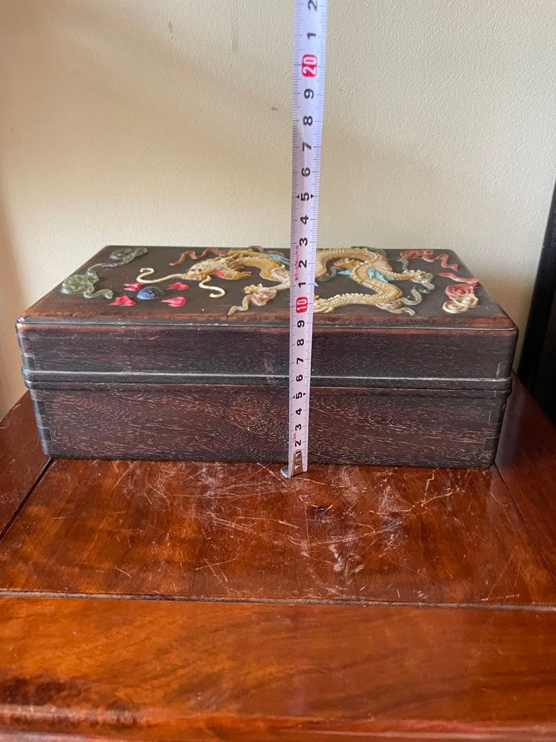 中国紫檀の宝石小箱 貴重品入れ龍宝石嵌め古董重品重1.2kg
