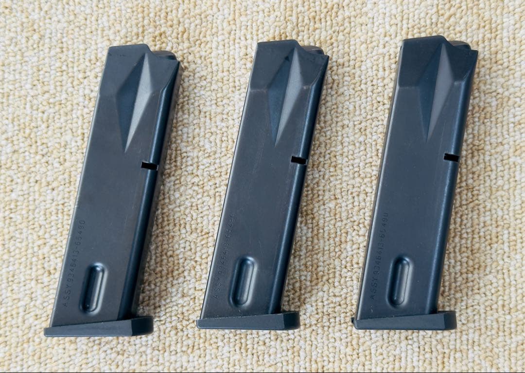 MGC ベレッタM92FS デザートストーム 予備マガジン付 SPG規格適合品