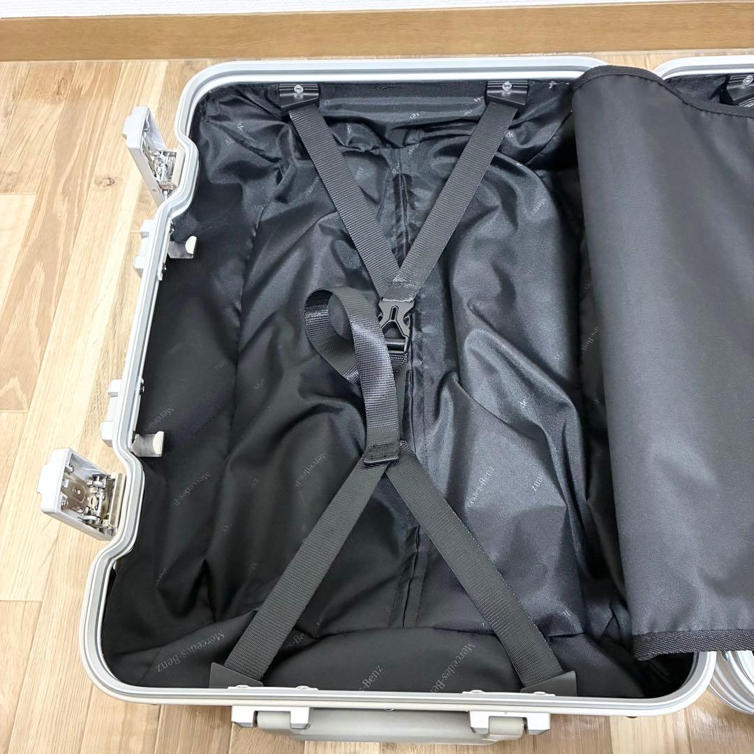 新品未使用　キャリーケース　メルセデスベンツ　カバー付
