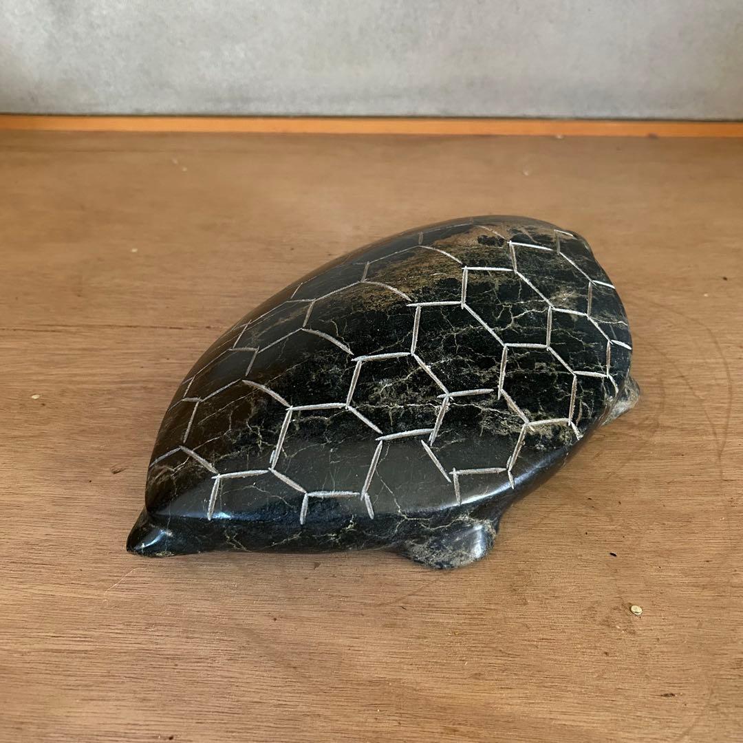 【特大】天然石 カメ 置物　重量6.5kg、30cm超え
