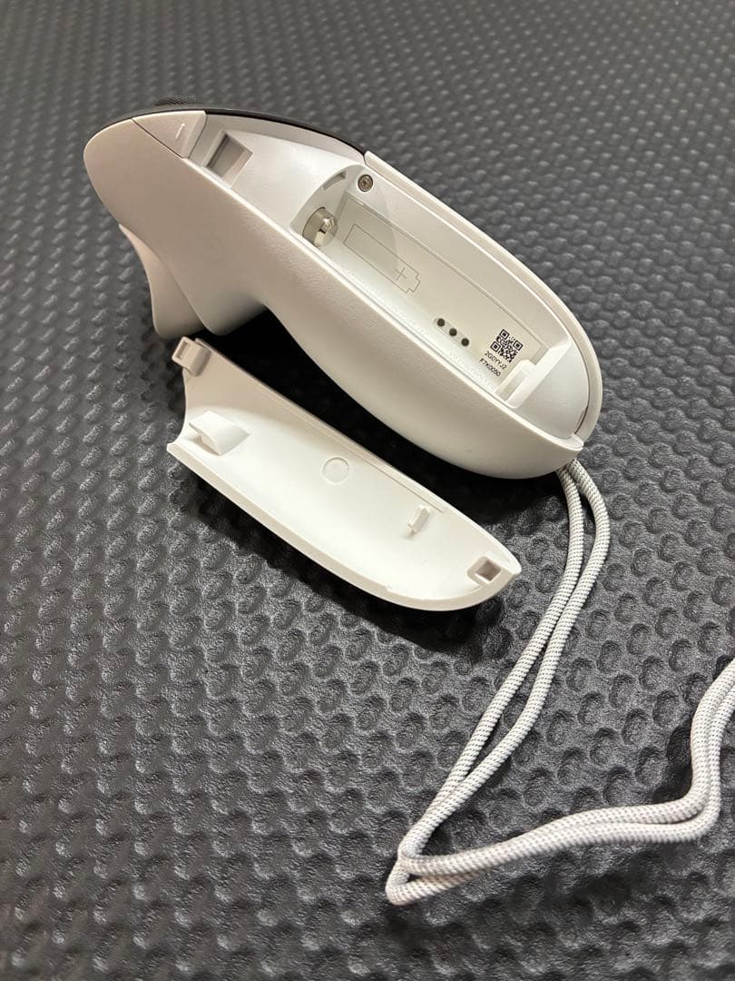  Quest Touch Plusコントローラー　 左のみ