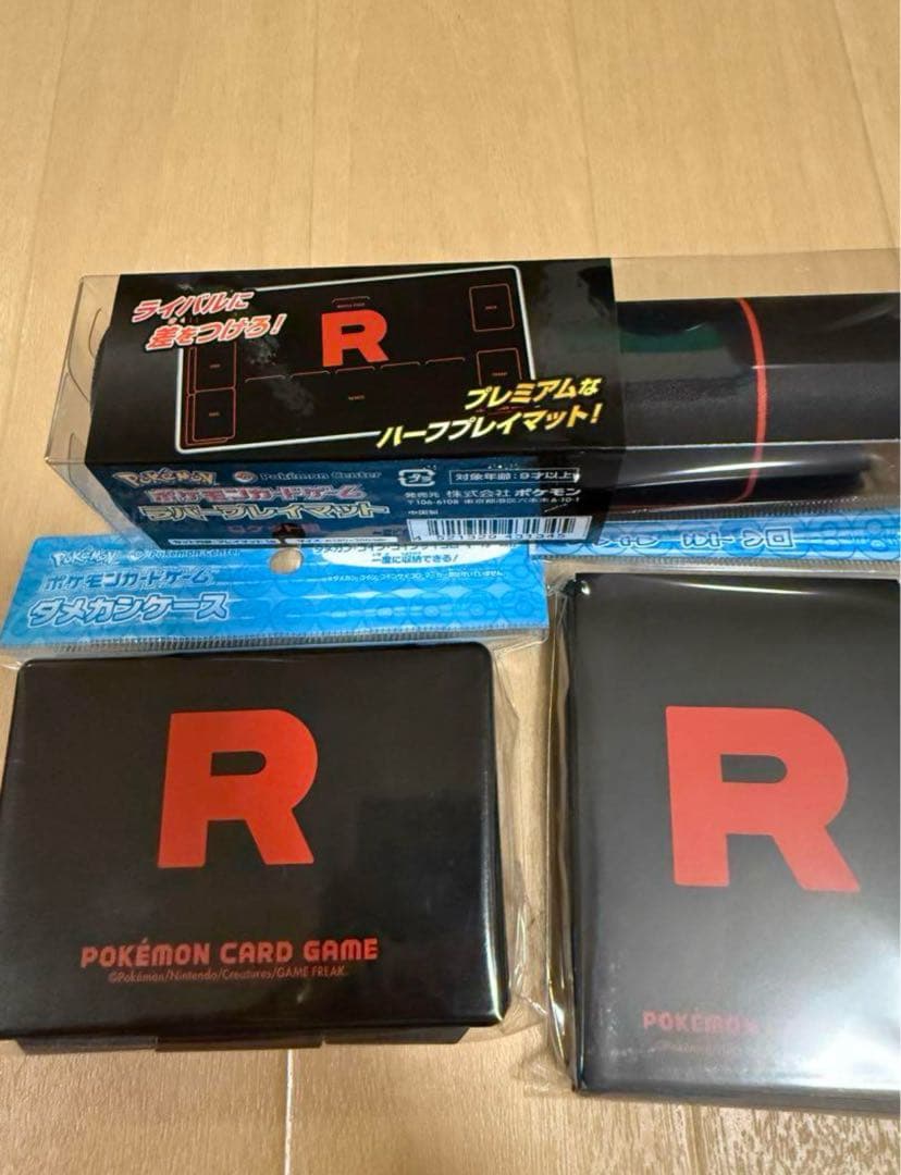 ロケット団　プレイマット　ダメカンケース　デッキシールド　セット　各１０個