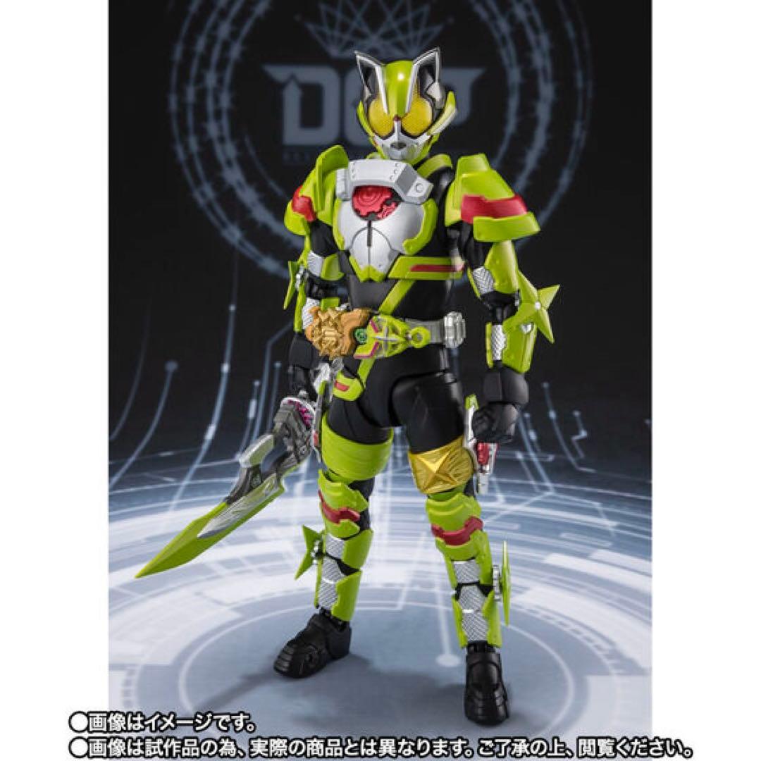 S.H.Figuarts 仮面ライダーバッファ タイクーンフィーバーフォーム