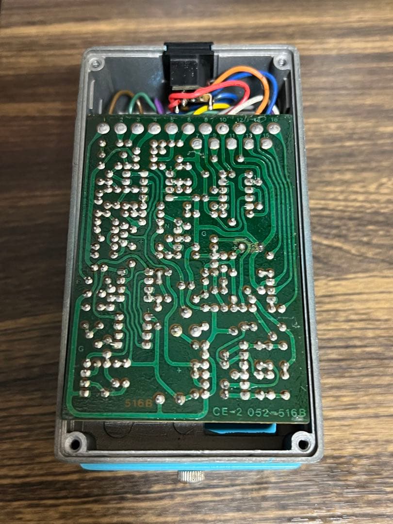 即発送 boss CE-2 日本製 銀ネジ 箱付き 動作確認済み