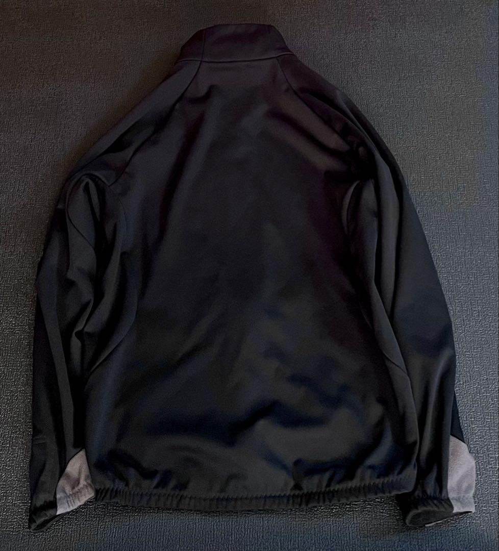 DESCENTE ソフトシェルジャケット 品番 DRC-6702 サイズ　L