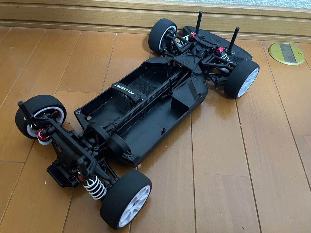 京商 フェーザー Mk2 シャーシのみ