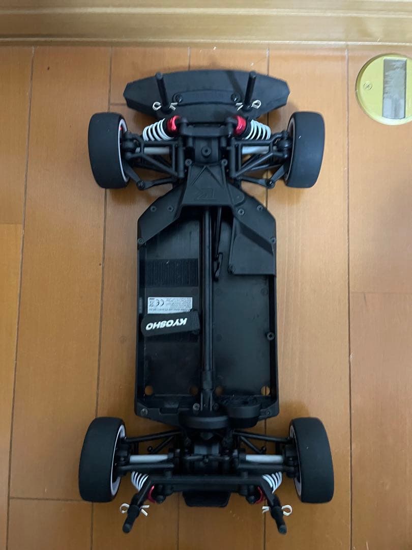 京商 フェーザー Mk2 シャーシのみ
