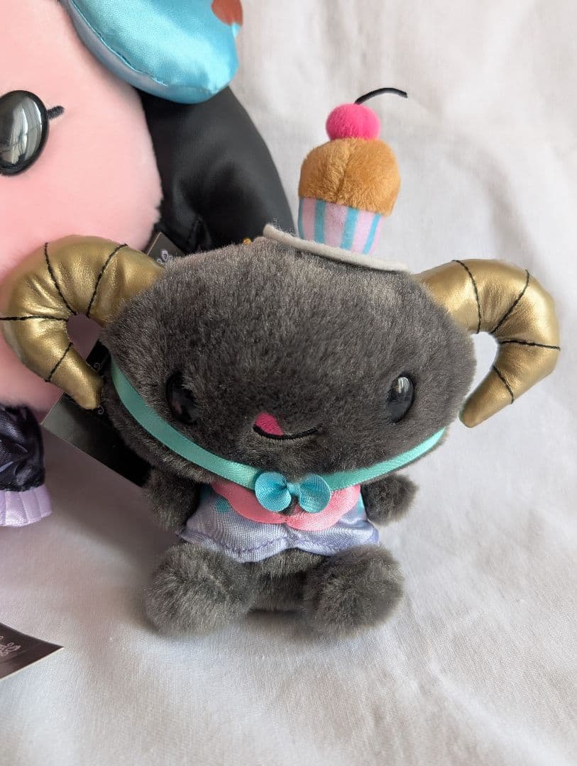 サンリオ　シナモロール　ぬいぐるみ　マスコット　ポーチ　まとめ売り　タグ付き