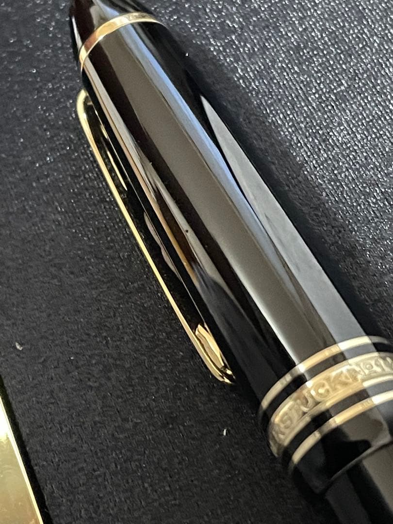 ◾️美品◾️モンブラン◾️146万年筆◾️マイスターシュテュック◾️化粧箱、サービスガイド