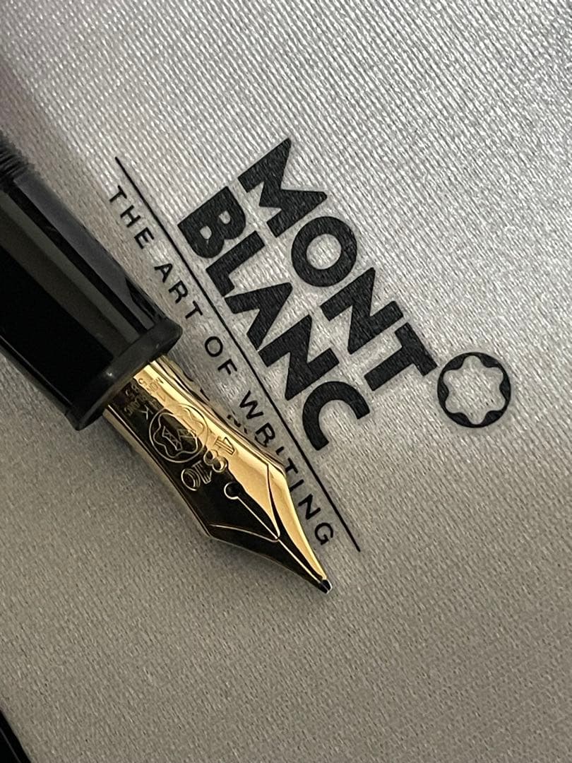 ◾️美品◾️モンブラン◾️146万年筆◾️マイスターシュテュック◾️化粧箱、サービスガイド