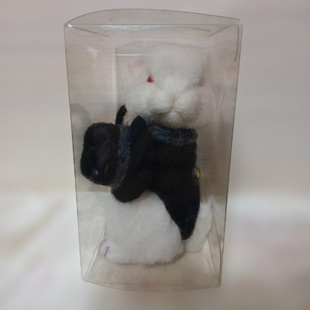 作家様　タキシードウサギ　ぬいぐるみ