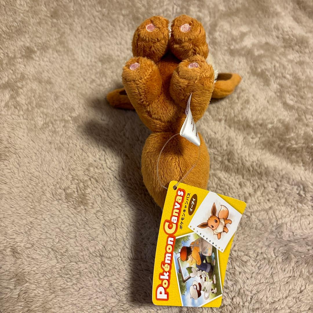 ポケモンセンター　キャンバス　イーブイぬいぐるみ