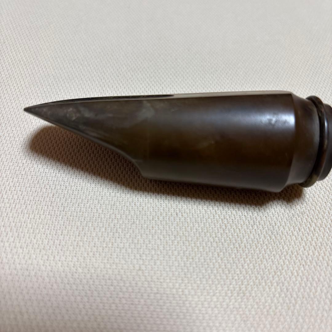 アルト・サックス用マウスピース とキャップ