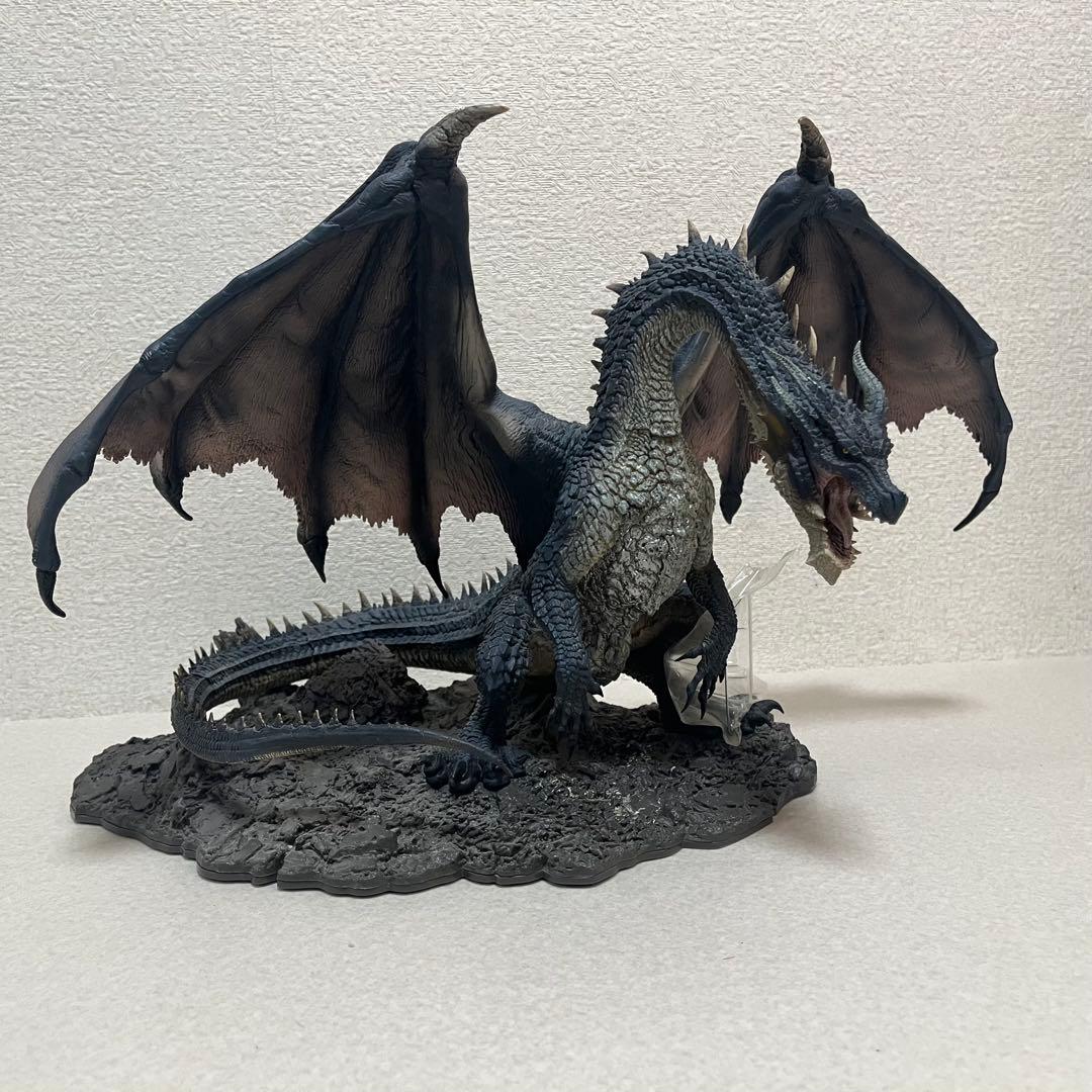 黒龍ミラボレアス カプコンフィギュアビルダー クリエイターズモデル CFB