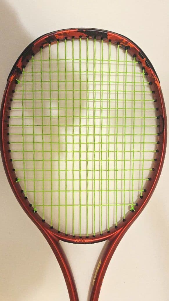美品ヨネックス ジオブレイク70vs　タンゴレッド YONEX