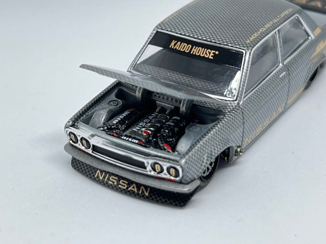 MINI GT KAIDO HOUSE DATSUNフルカーボン　チェイス