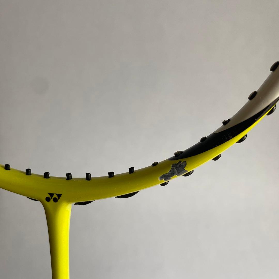 YONEX バドミントンラケット　アークセーバーZスラッシュ