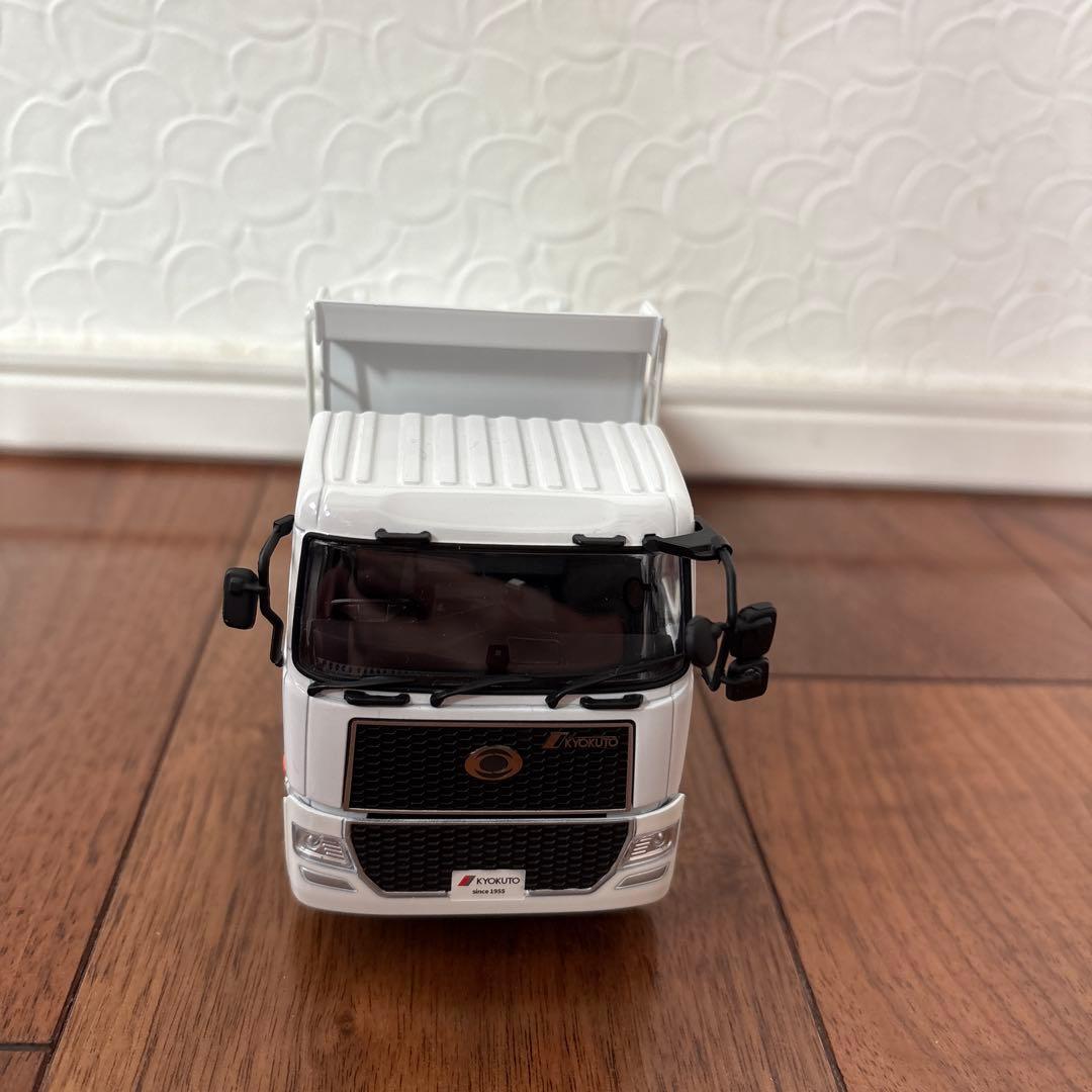 ミニカー KYOKUTO Heavy-duty rear dump truck 1/43